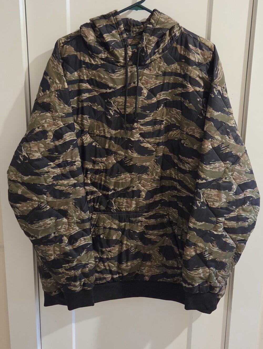 Black Rifle Poncho Liner Woobie Pullover Hoodie Size XXL - Tiger Stripe Camo